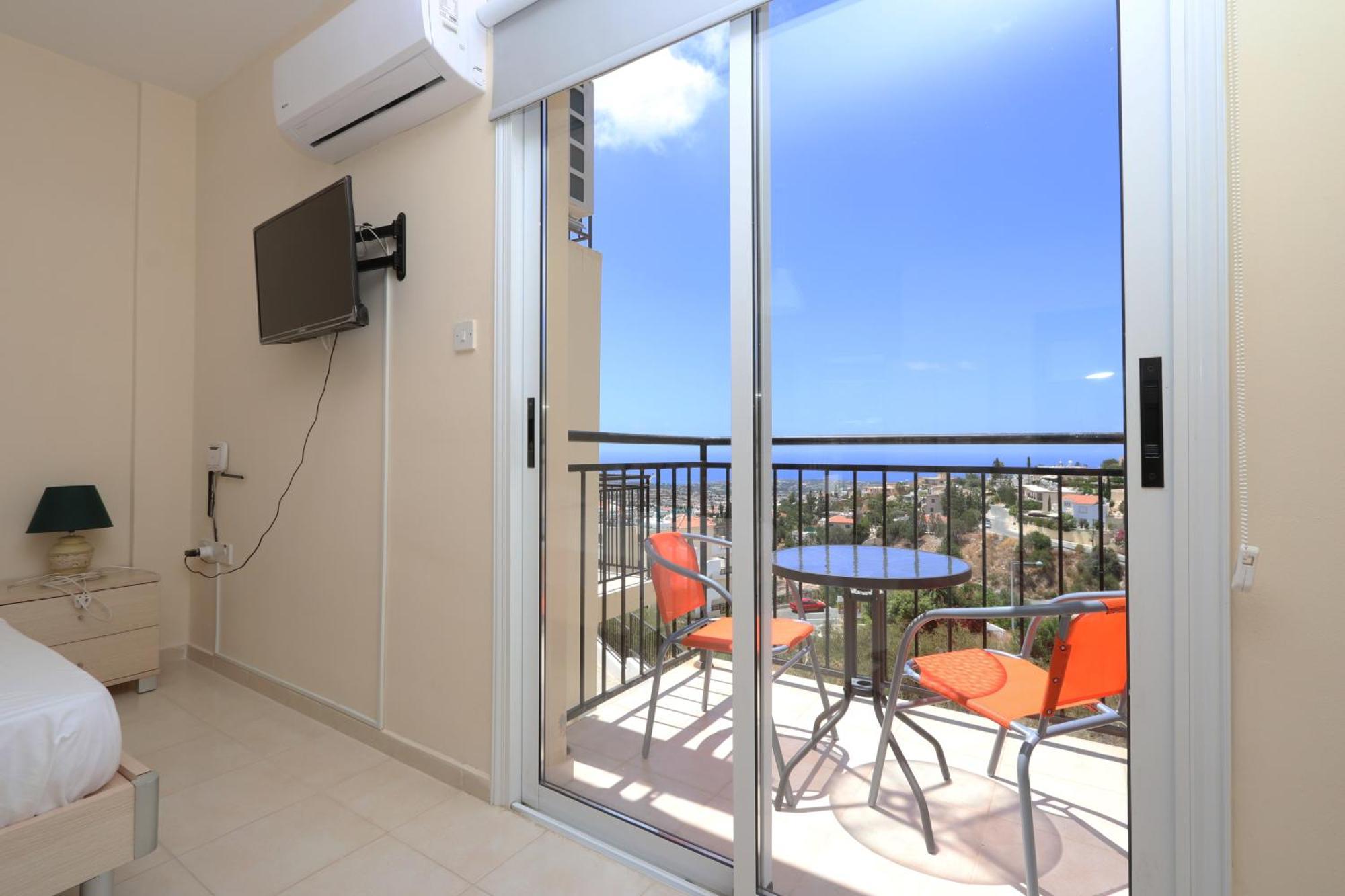 Peyia Pearl Apartment Стая снимка