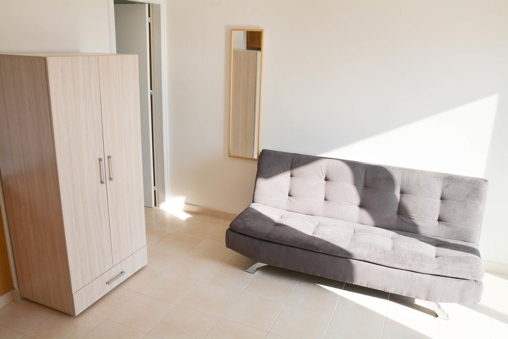 Peyia Pearl Apartment Стая снимка