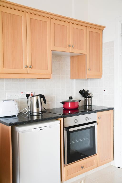 Peyia Pearl Apartment Стая снимка