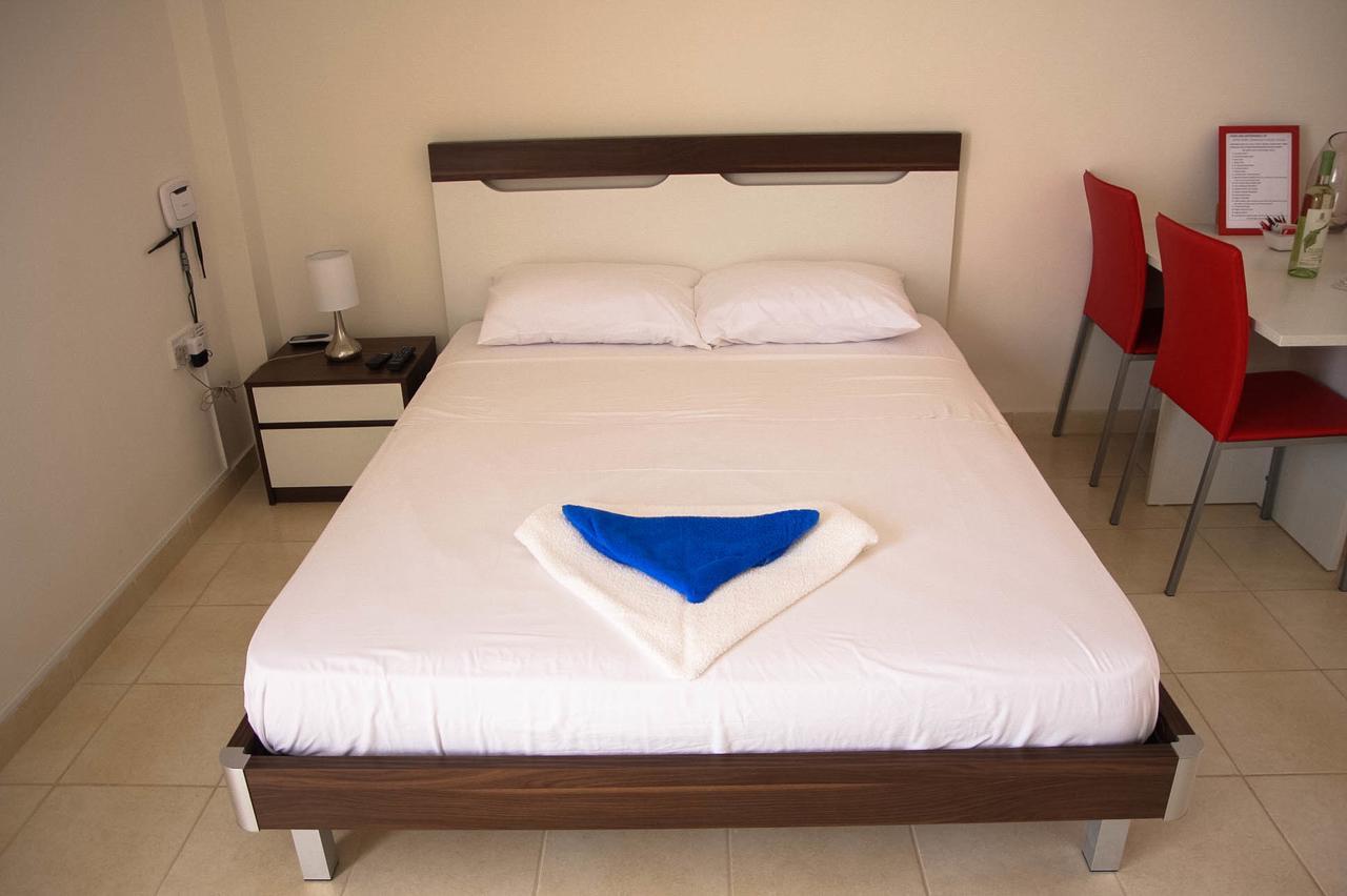 Peyia Pearl Apartment Стая снимка